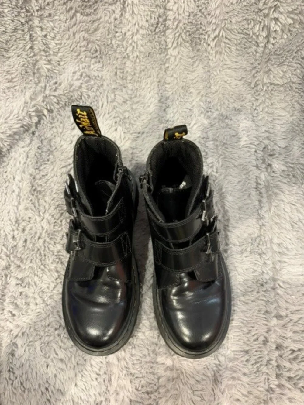 Doc Marten Kids Devon Bex Star Water Repellent boot size 3 GUC!